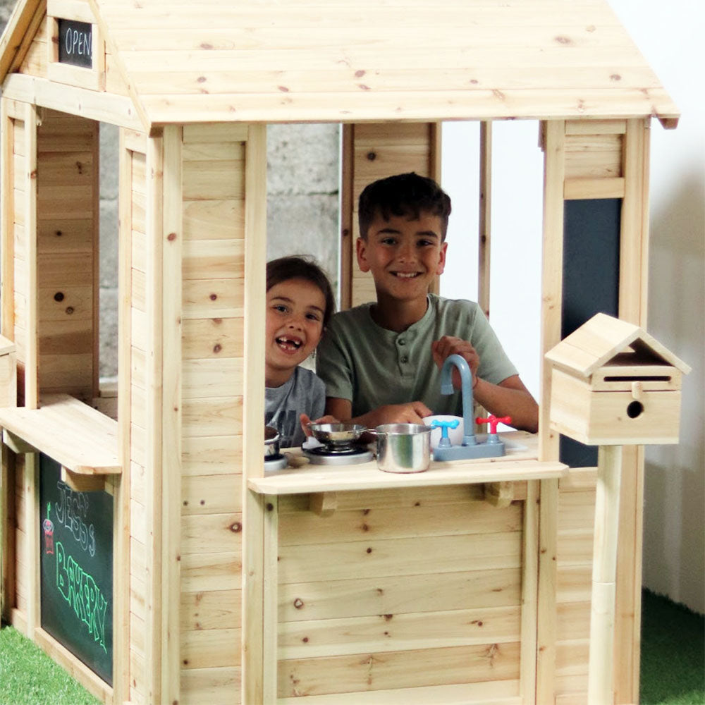 Play Kitchen Table – Wall-Mounted Outdoor Play Kitchen