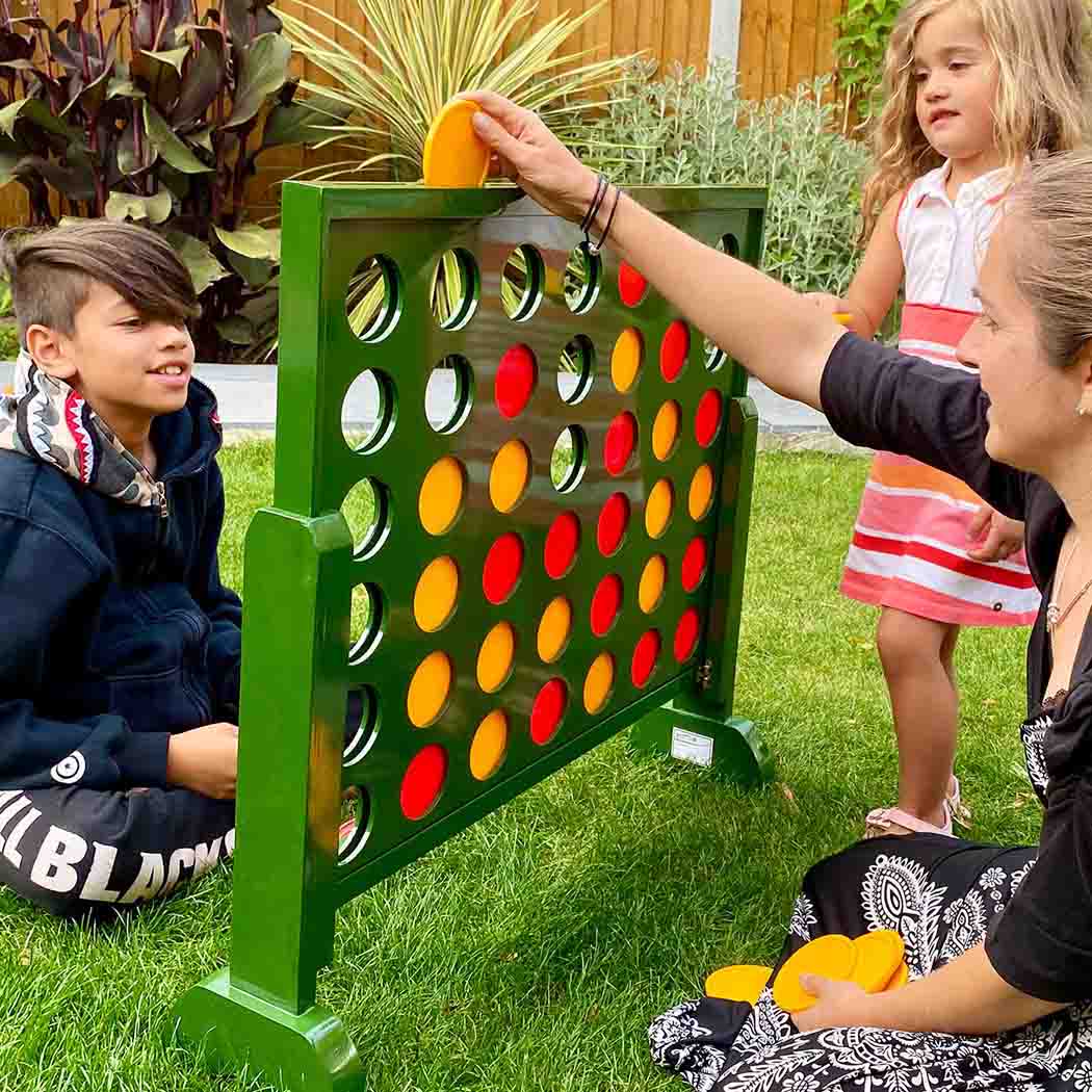 Jumbo 4 Connect Four Game – Giant Garden Connect 4